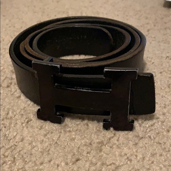 black hermes belt